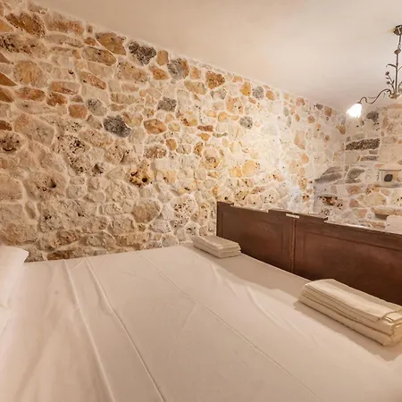 Holiday home Pietra D'ulivo